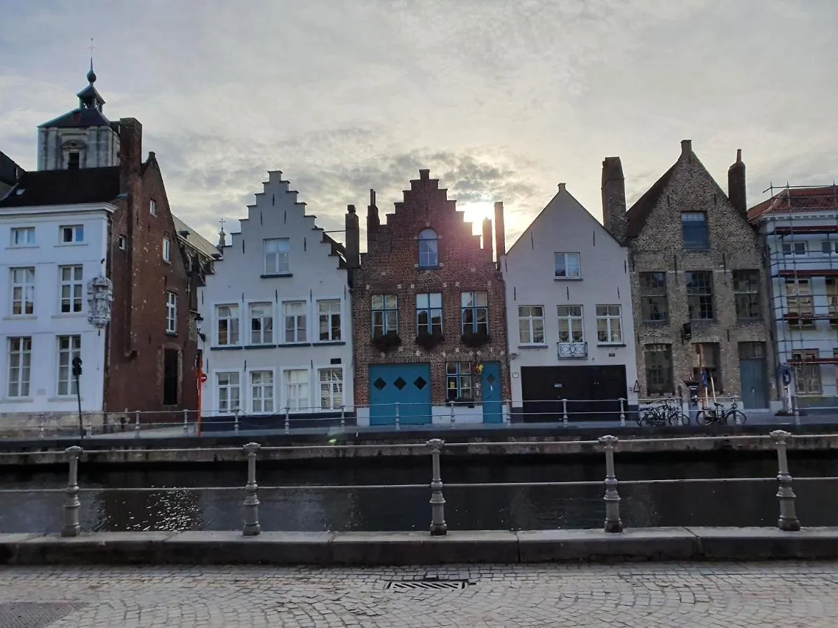 B&B Huyze Walburga Bruges Belgium